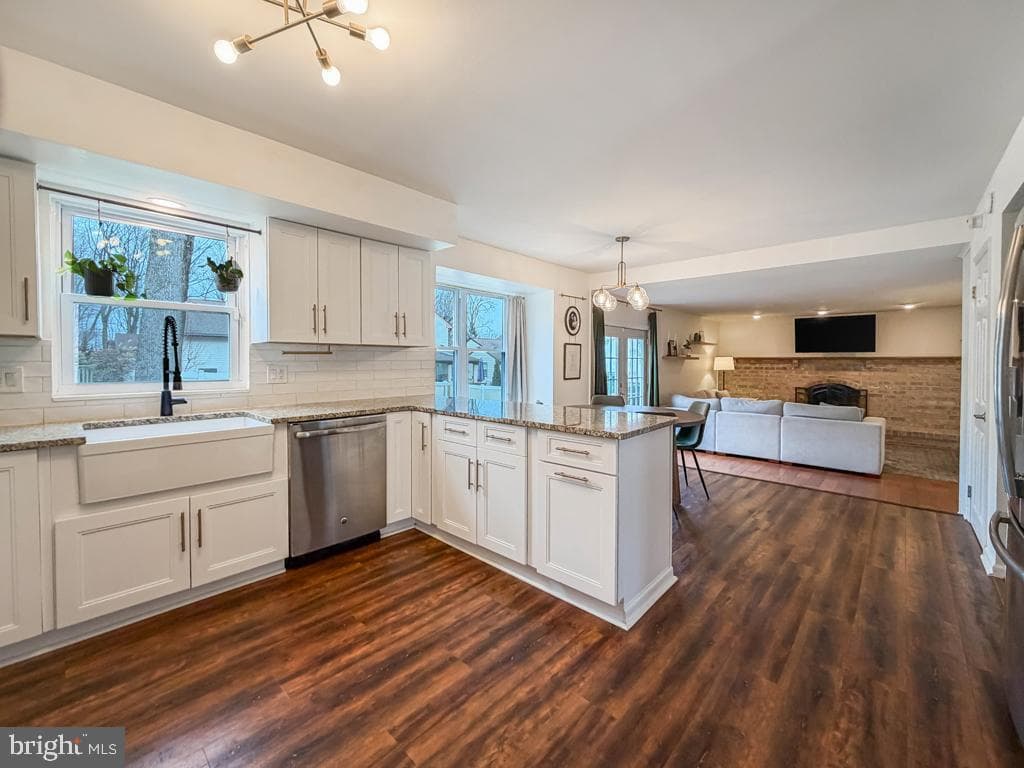738 Bridgeview Road photo 18