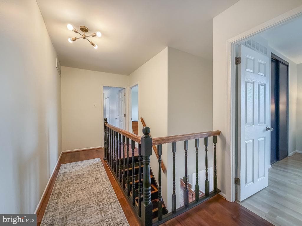 738 Bridgeview Road photo 30