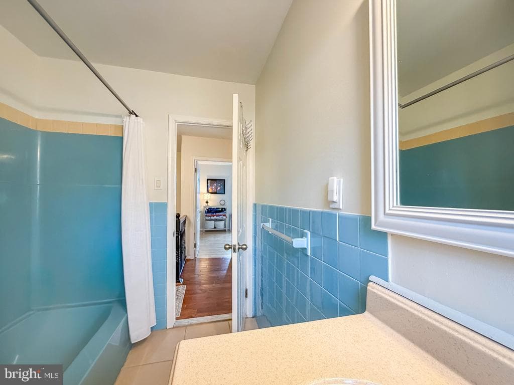 738 Bridgeview Road photo 45