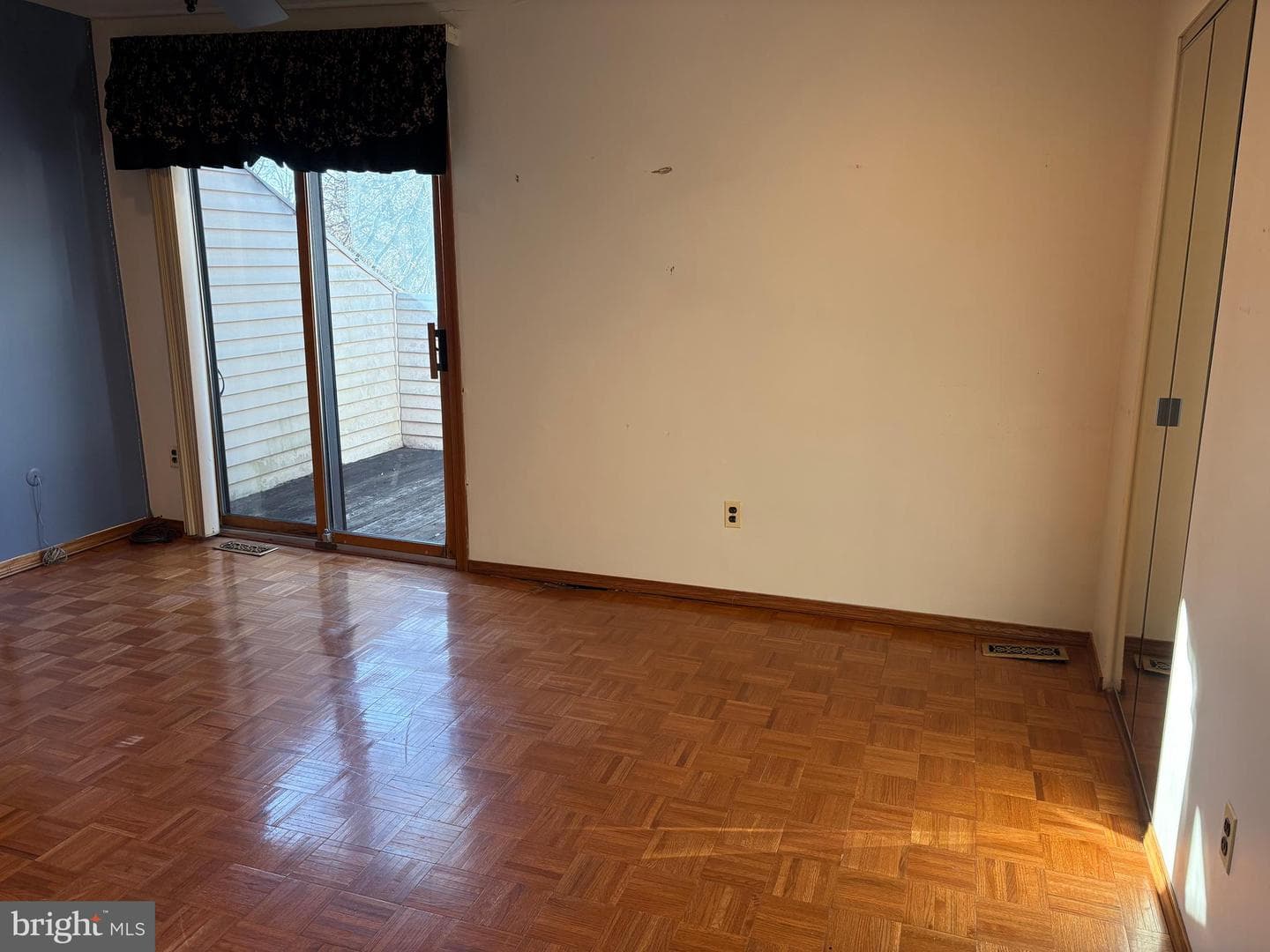 1706 Julie Court photo 20