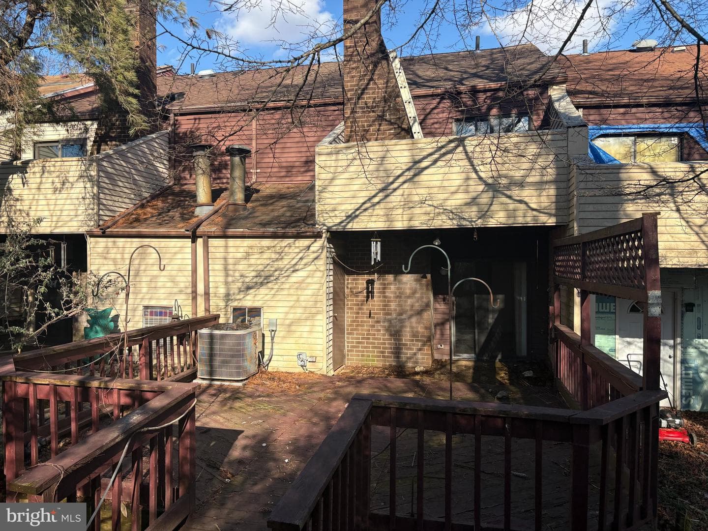 1706 Julie Court photo 32