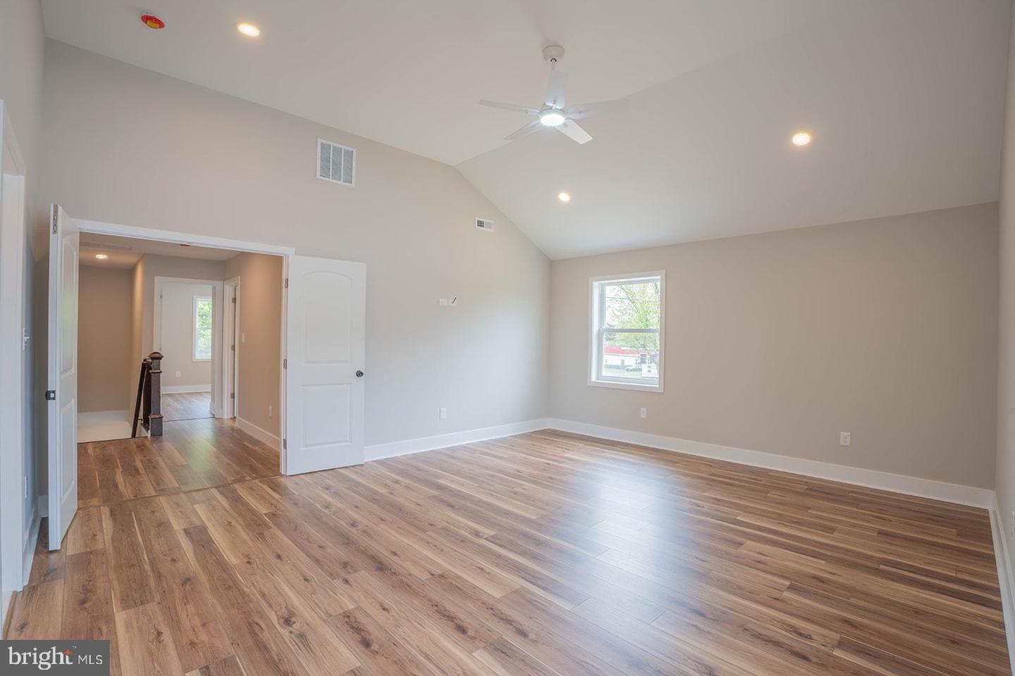 2290 Virginia Ave photo 33