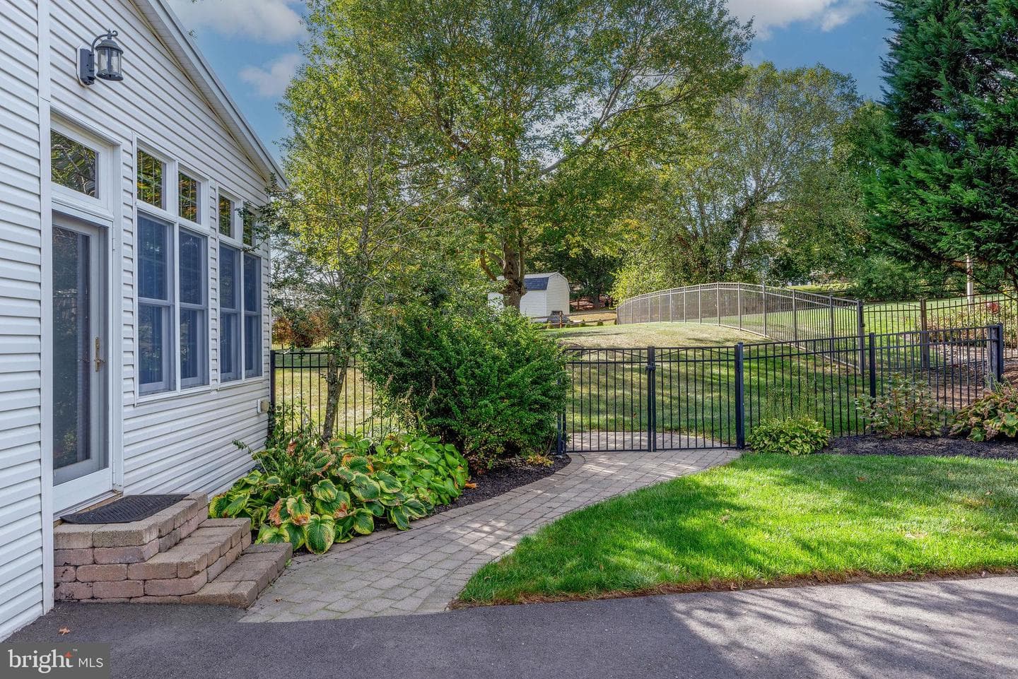 28 Brinker Drive photo 6