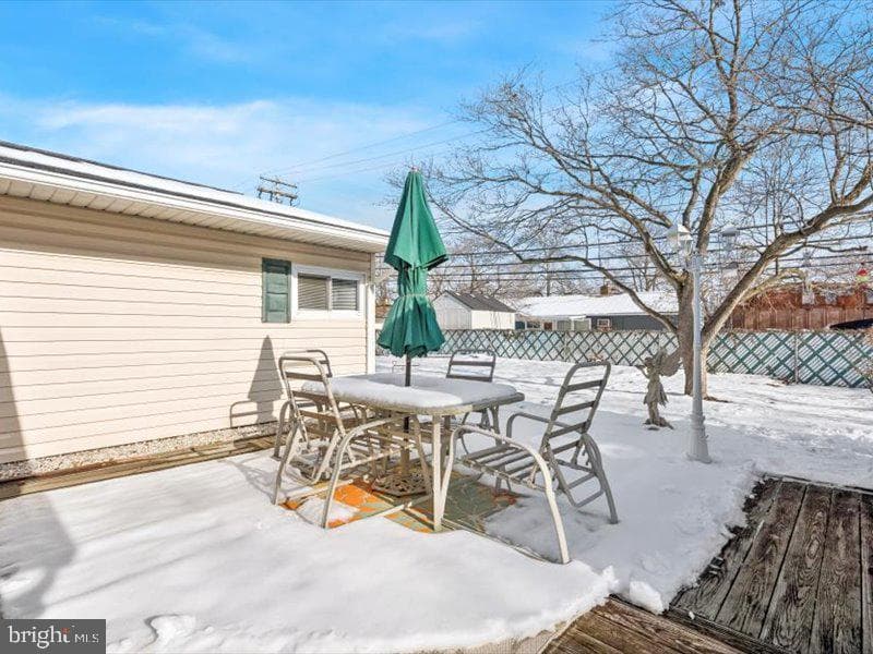 423 Magnolia Drive photo 31