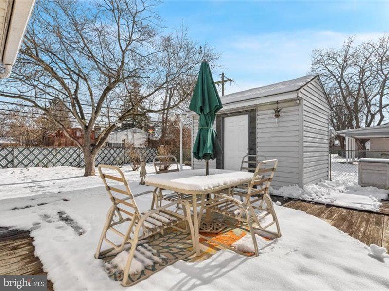 423 Magnolia Drive photo 32