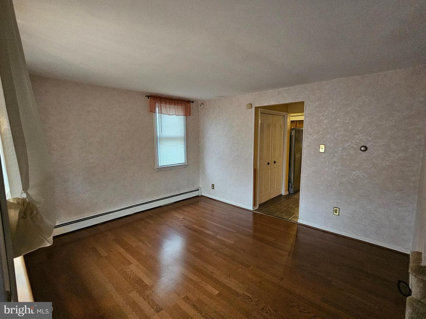 1361 School Lane photo 4