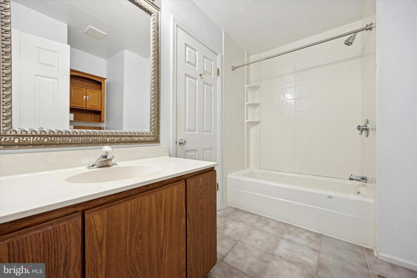 53 Taylors Way photo 9