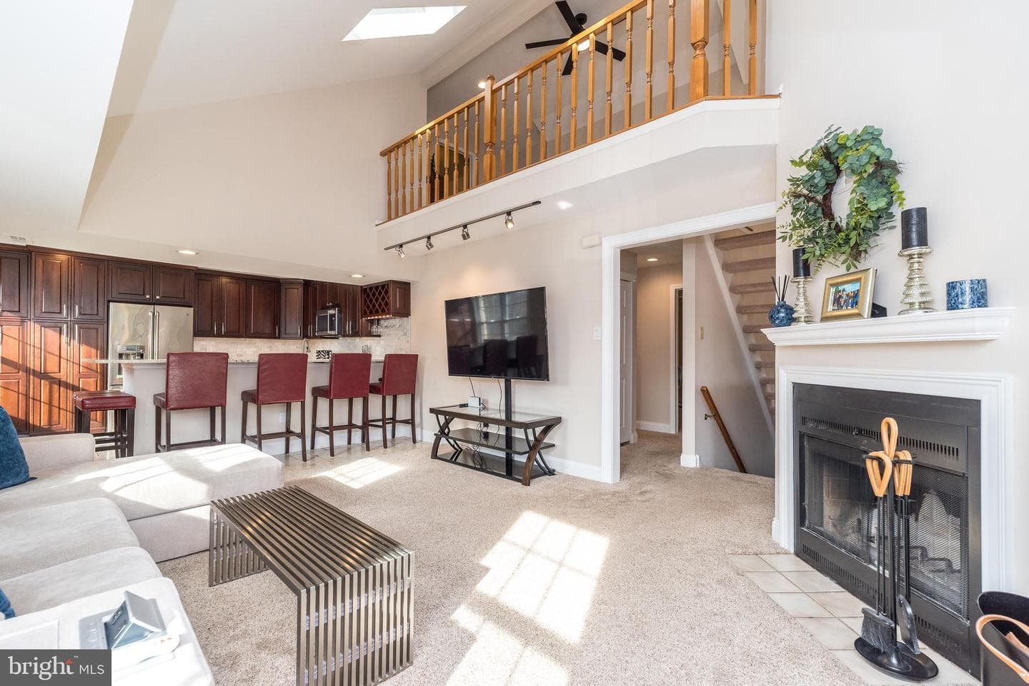422 Redbud Court photo 5