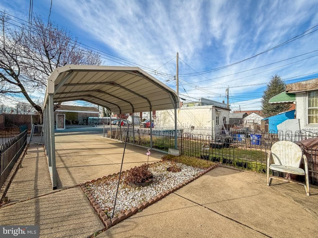 912 Jefferson Avenue photo 24