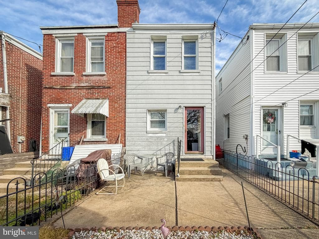 912 Jefferson Avenue photo 27