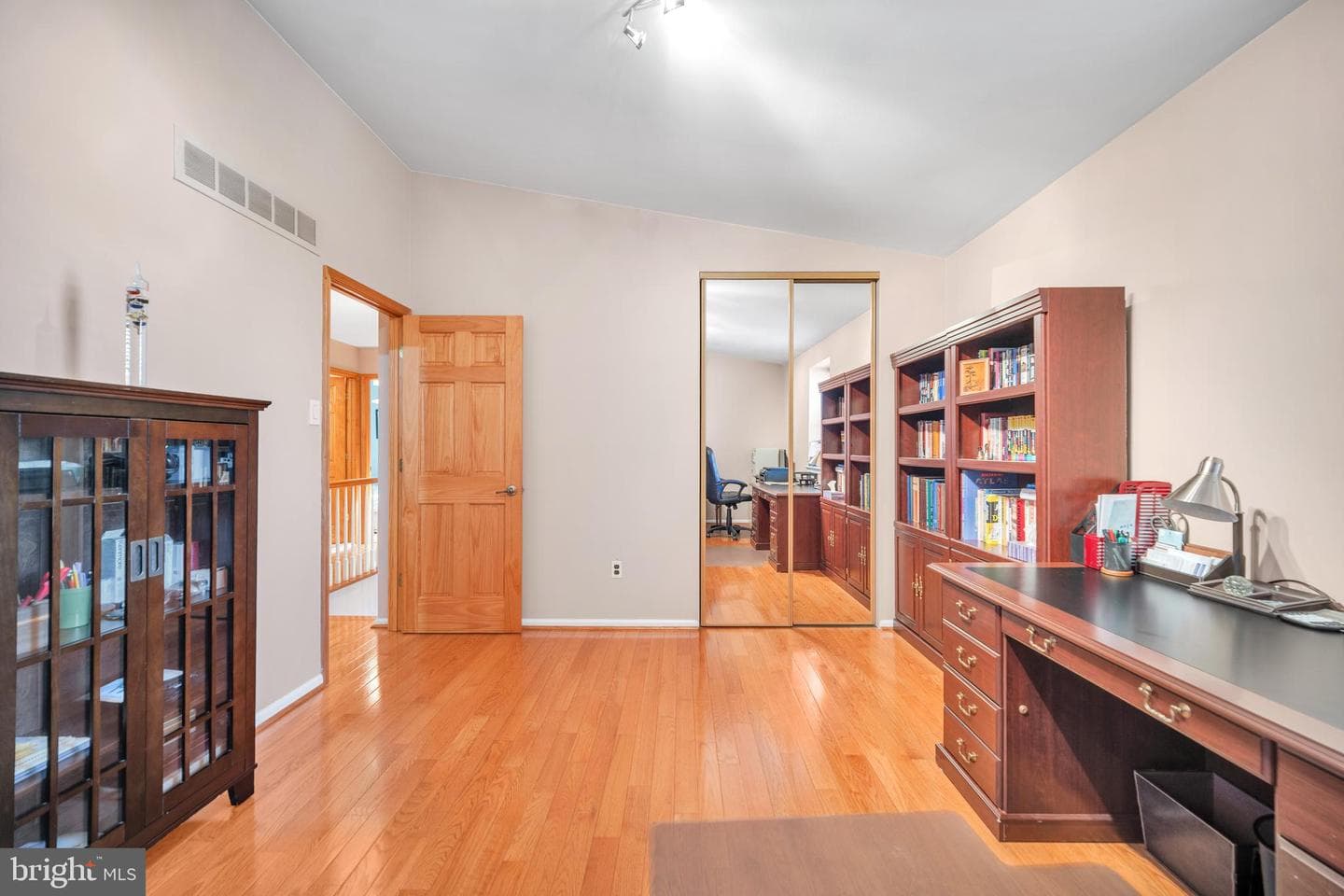 853 Green Ridge Cir photo 28