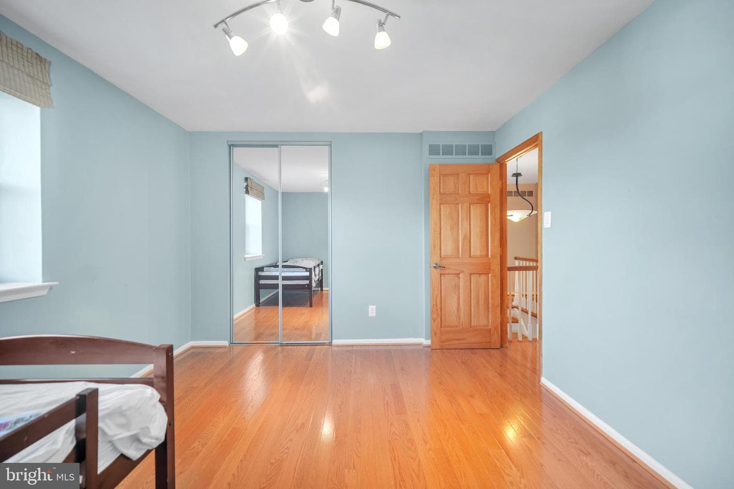 853 Green Ridge Cir photo 33