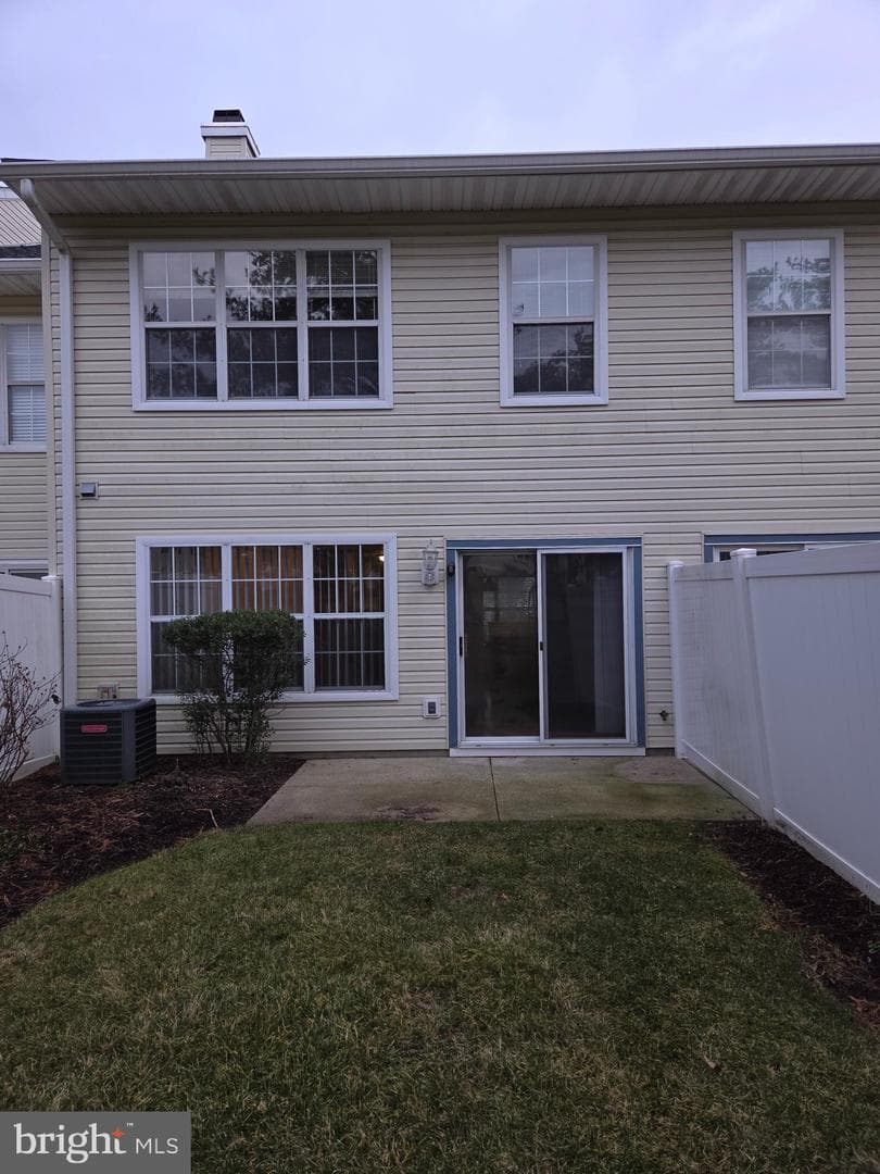 3406 Sterling Road photo 2