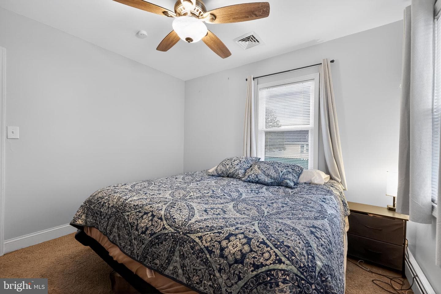 909 Third Avenue photo 23