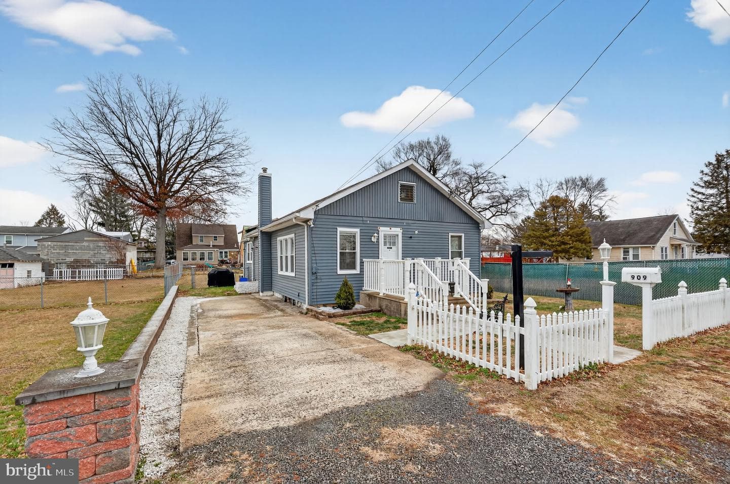 909 Third Avenue photo 6