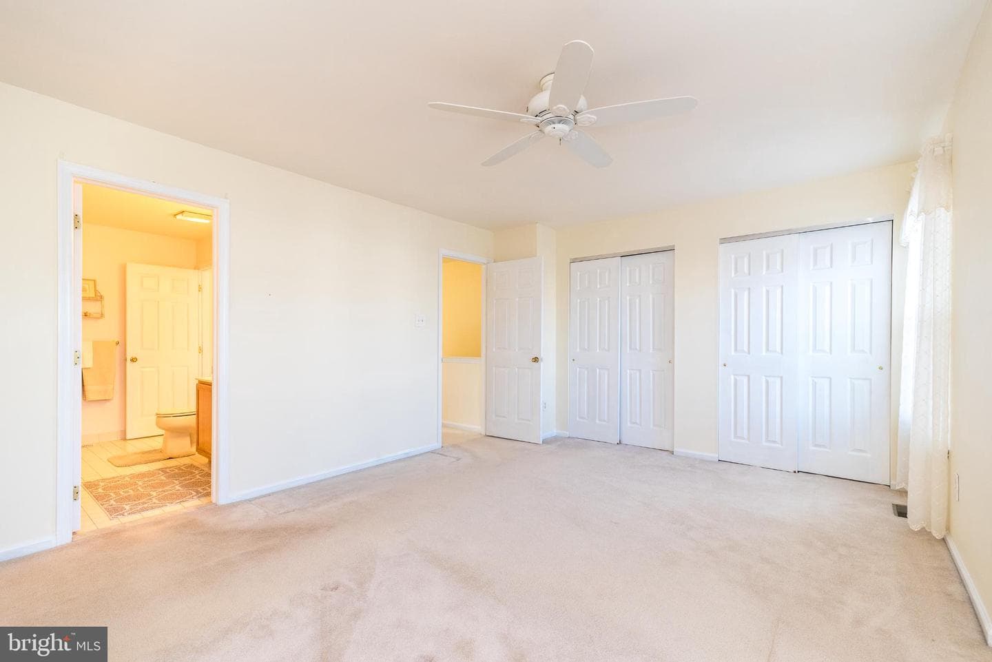 146 Strawberry Lane photo 20