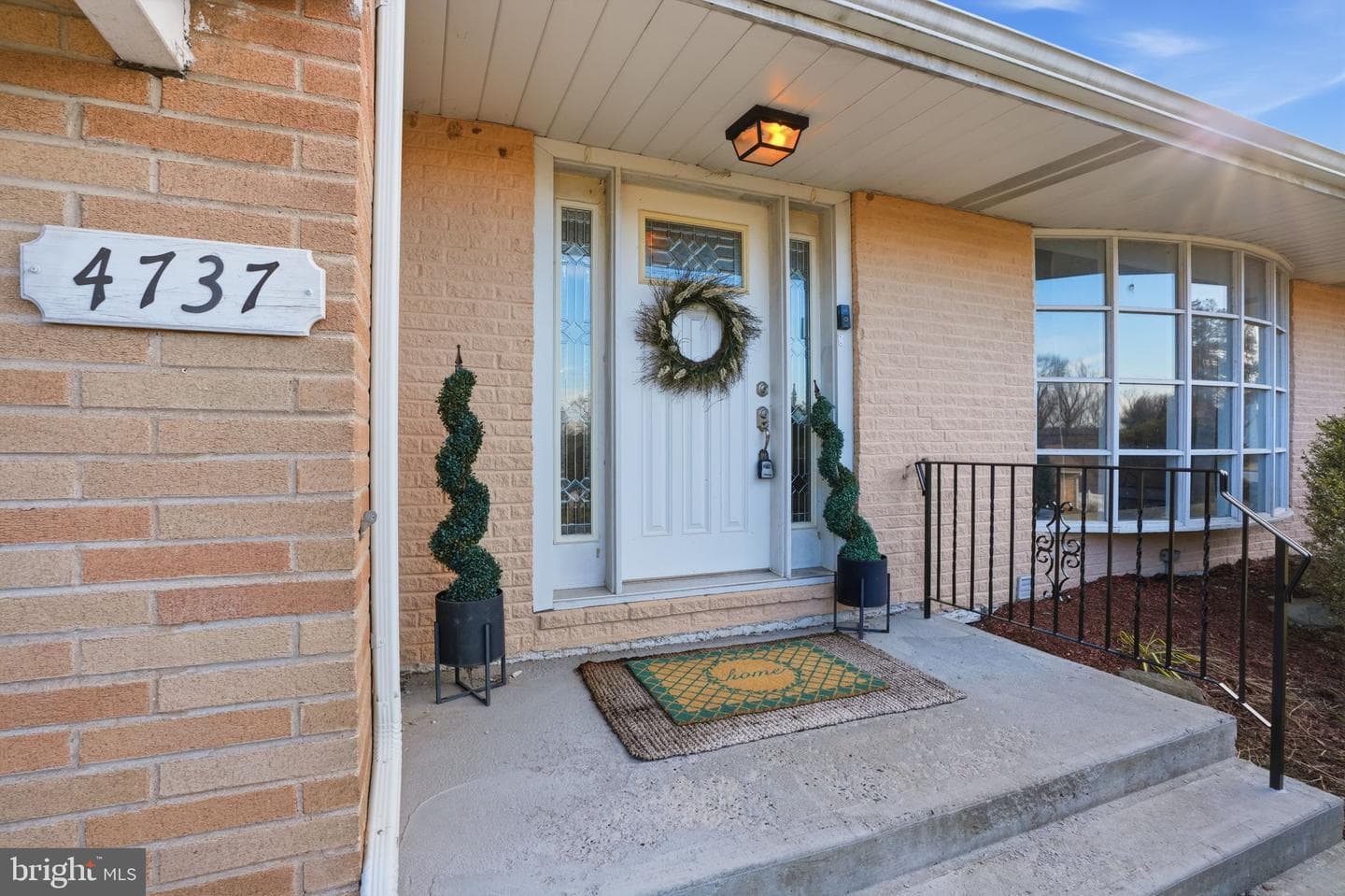 4737 Grandview Avenue photo 3
