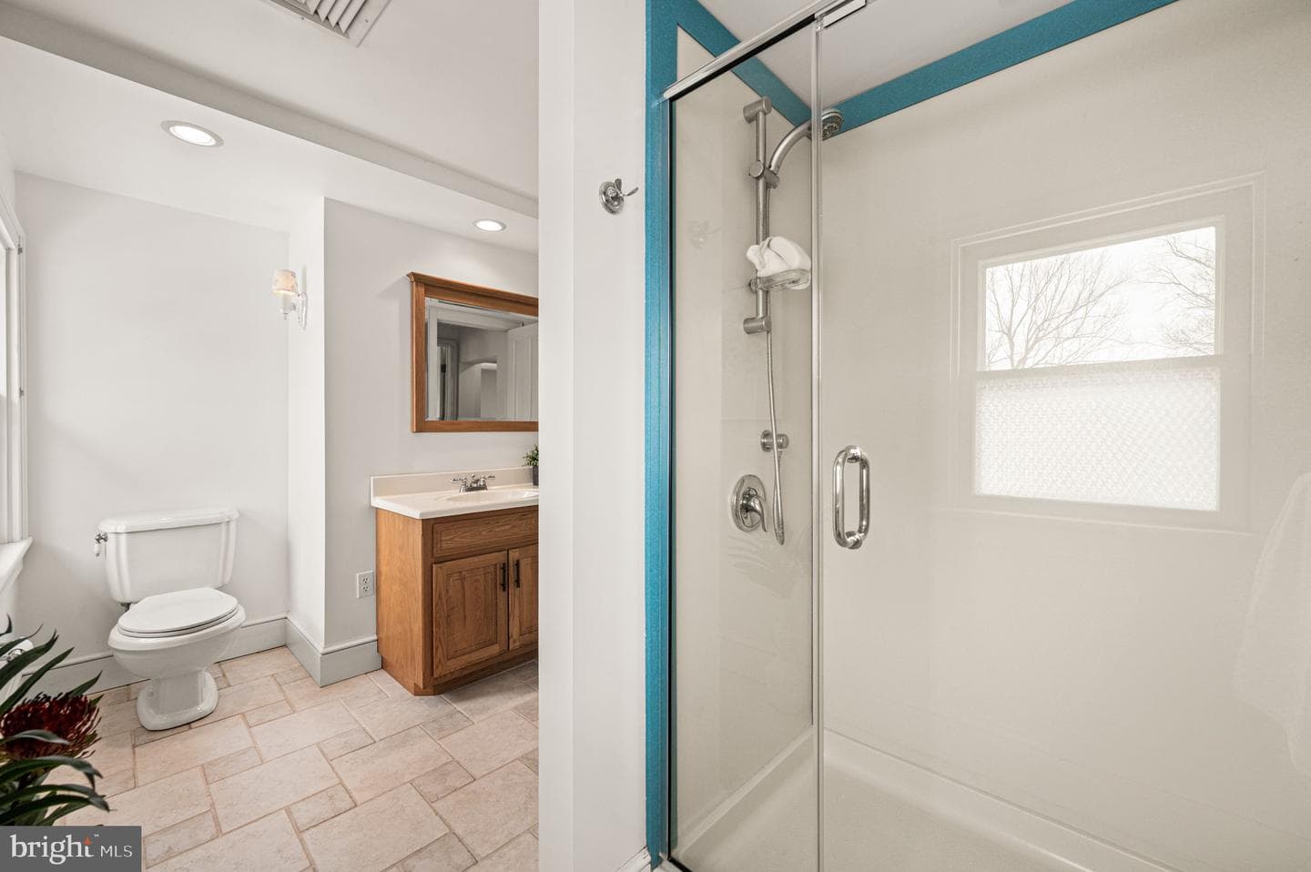 21 New Galena Road photo 25