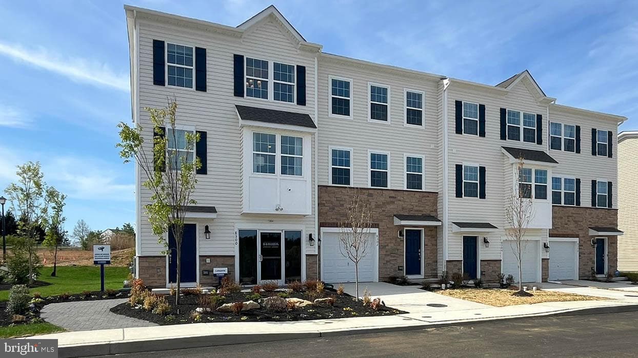 211 Independence Court