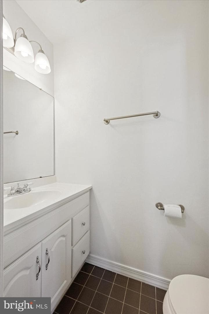 238 Colette Court photo 15