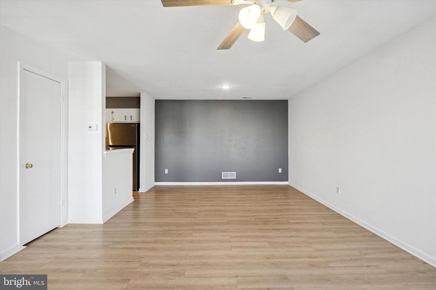 238 Colette Court photo 7