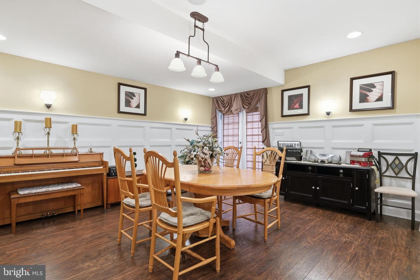 1246 Saint James Drive photo 39