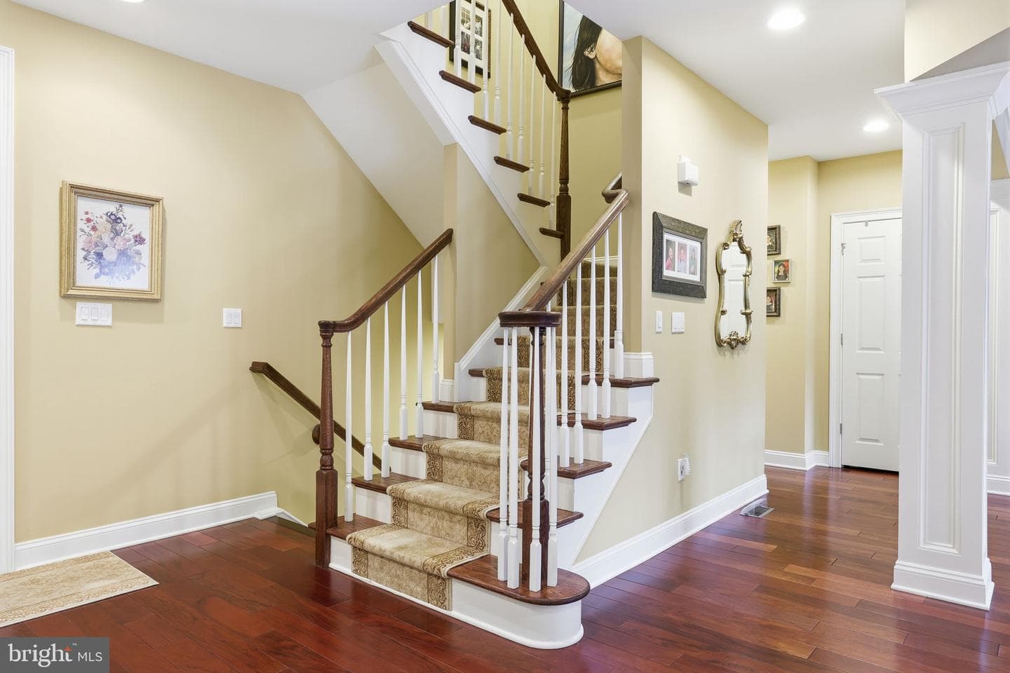 1246 Saint James Drive photo 5