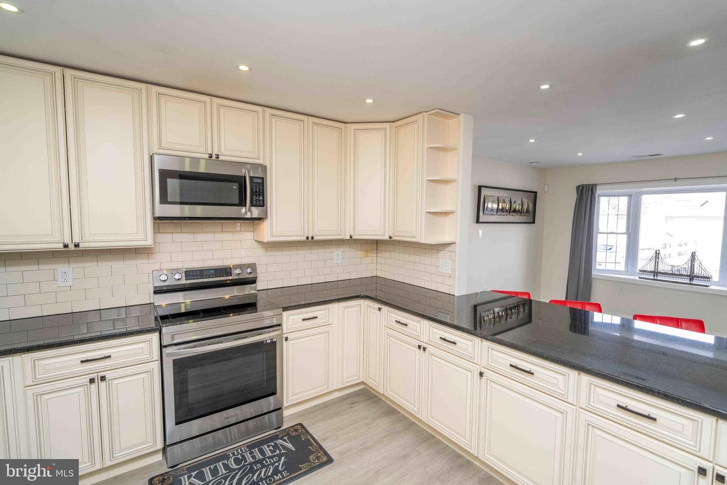 137 Idlewild Road photo 5