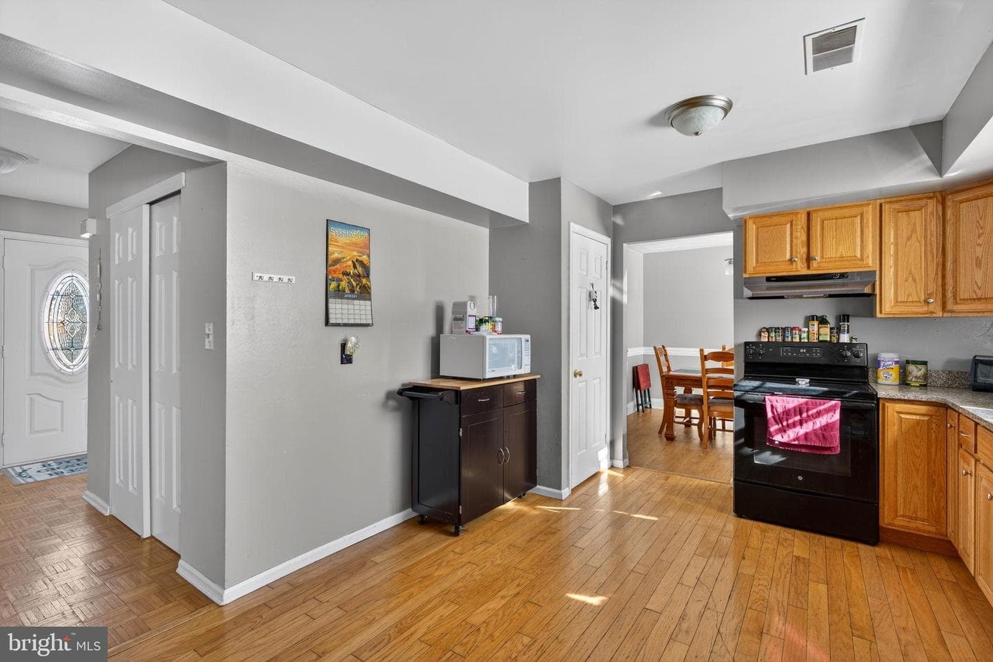 132 Woodview Drive photo 22