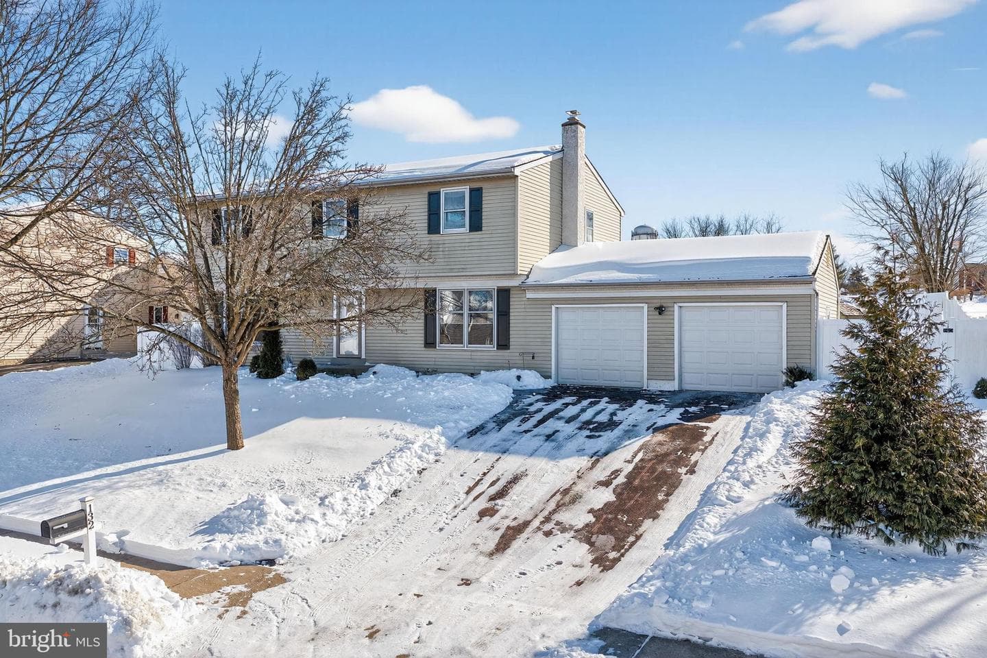 132 Woodview Drive photo 3