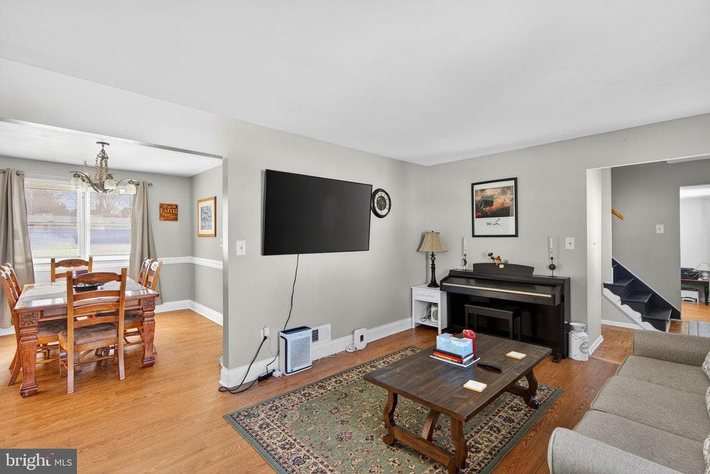 132 Woodview Drive photo 8