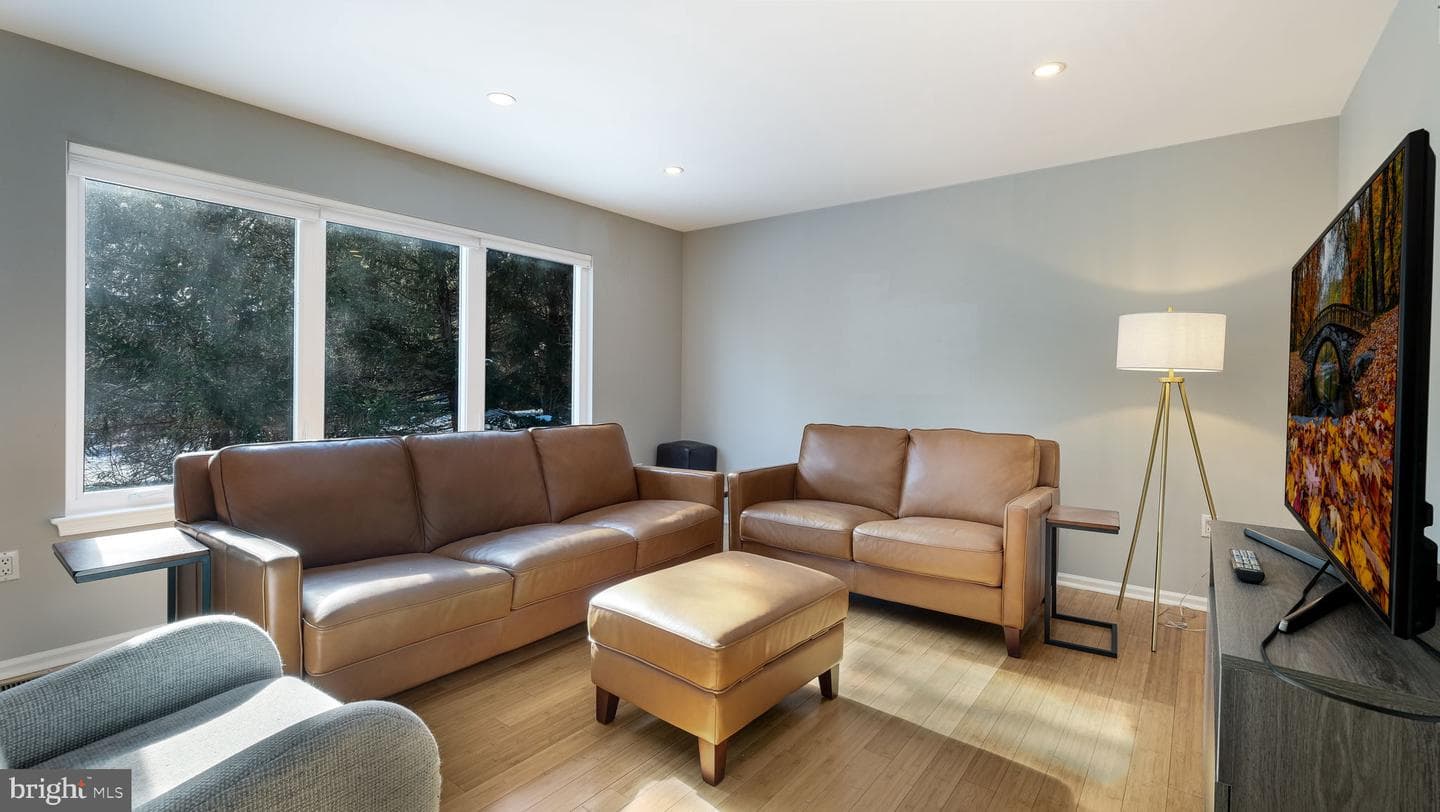 161 Equestrian Drive photo 19
