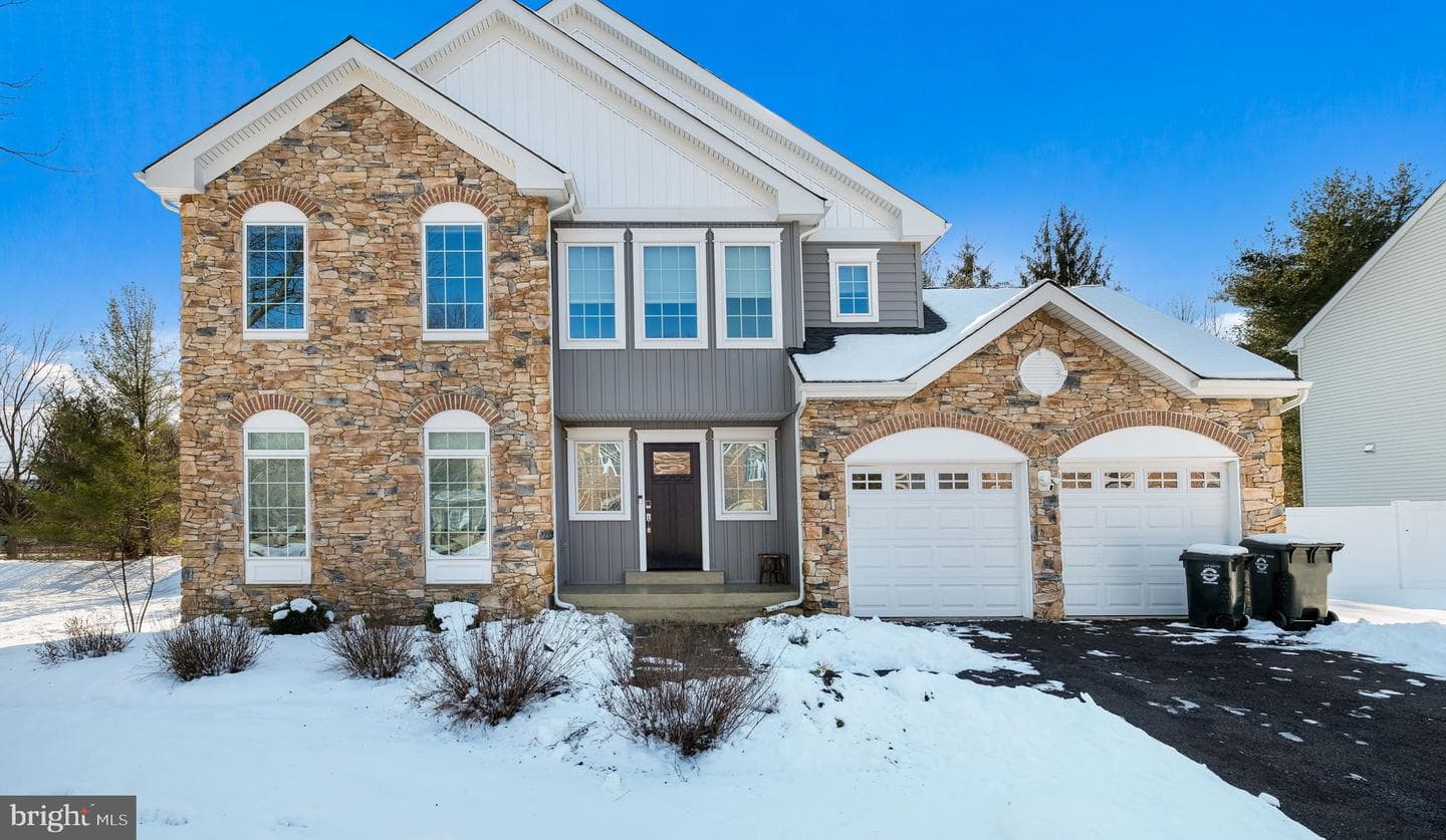 161 Equestrian Drive photo 3
