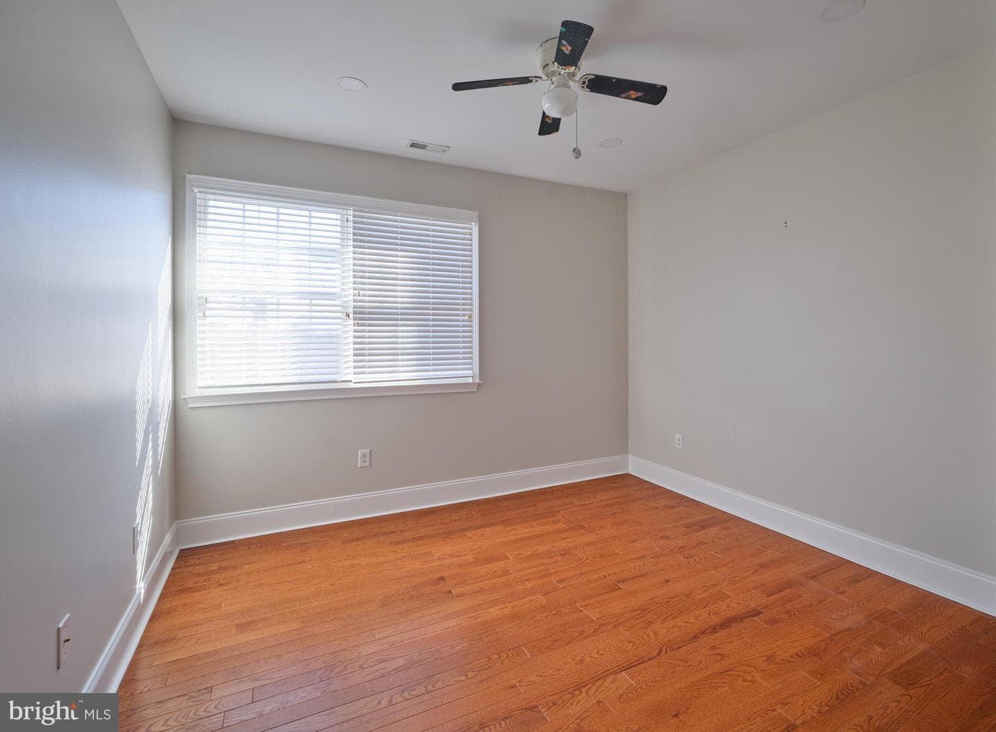 21 S Lincoln Avenue photo 21