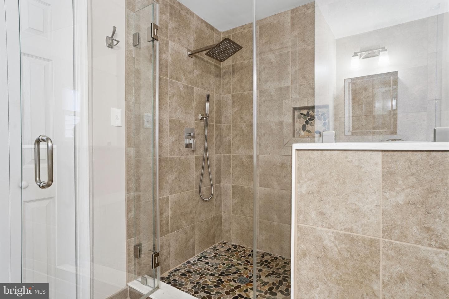 1613 Lakeview Circle photo 29