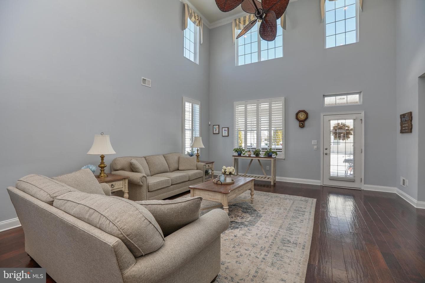 232 Polk Way photo 10