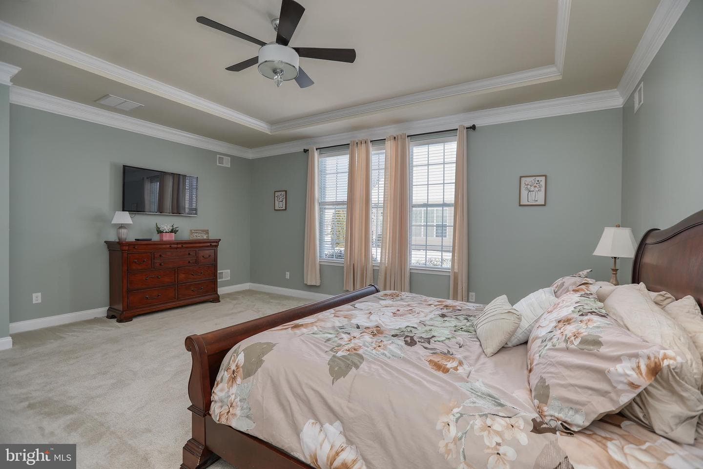 232 Polk Way photo 15