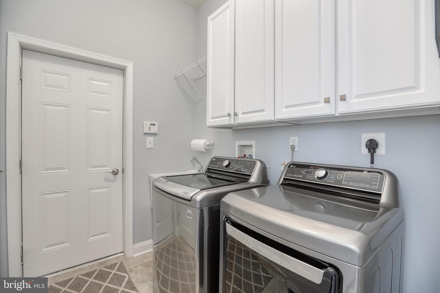 232 Polk Way photo 27