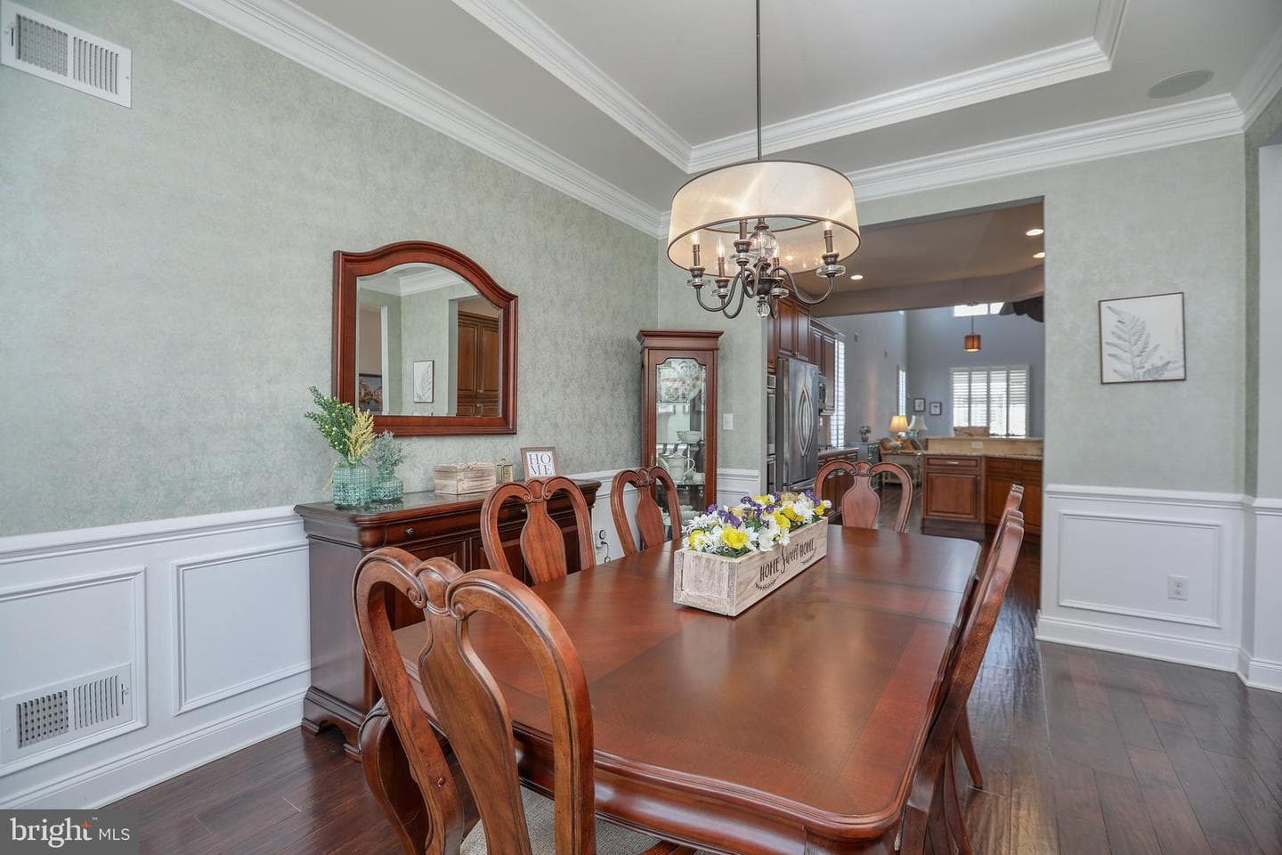 232 Polk Way photo 5