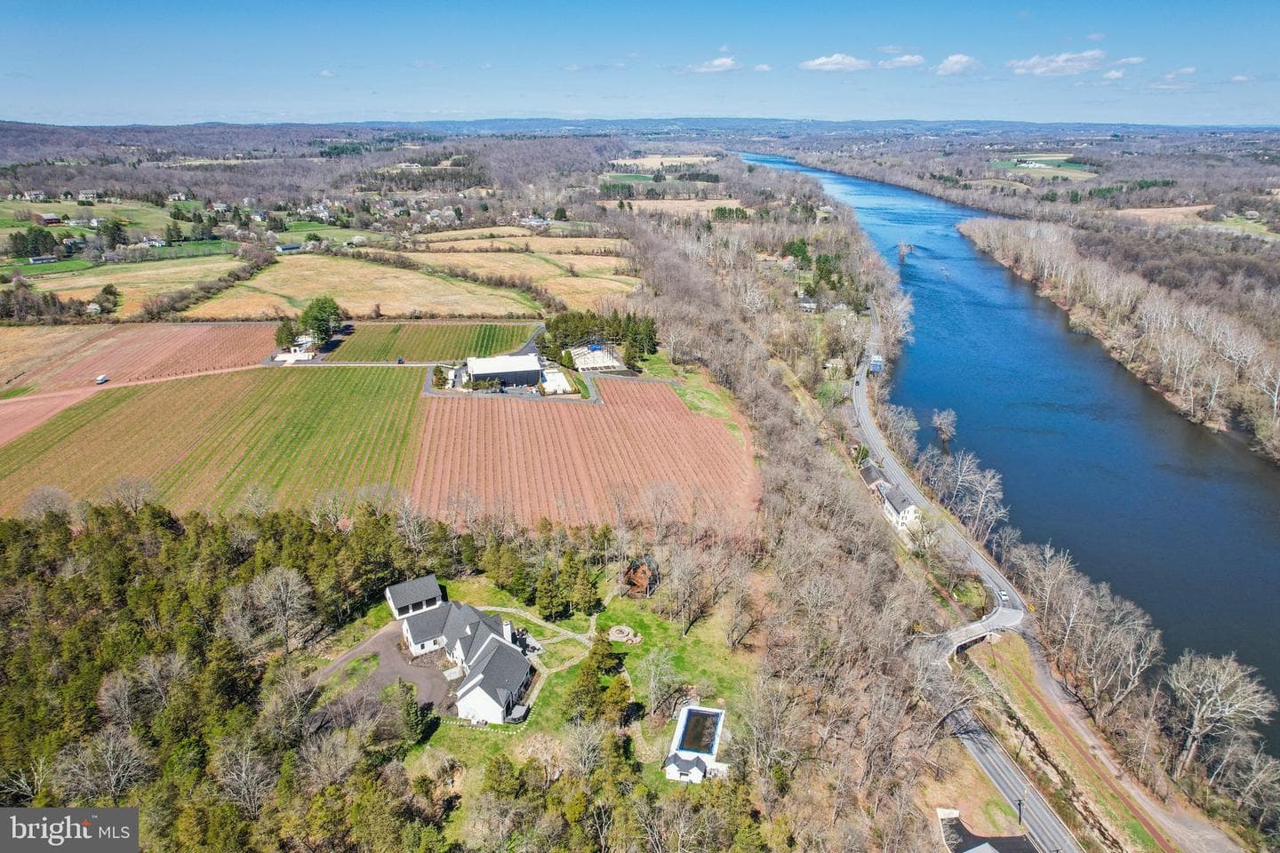 2 Cedar Lane, Erwinna