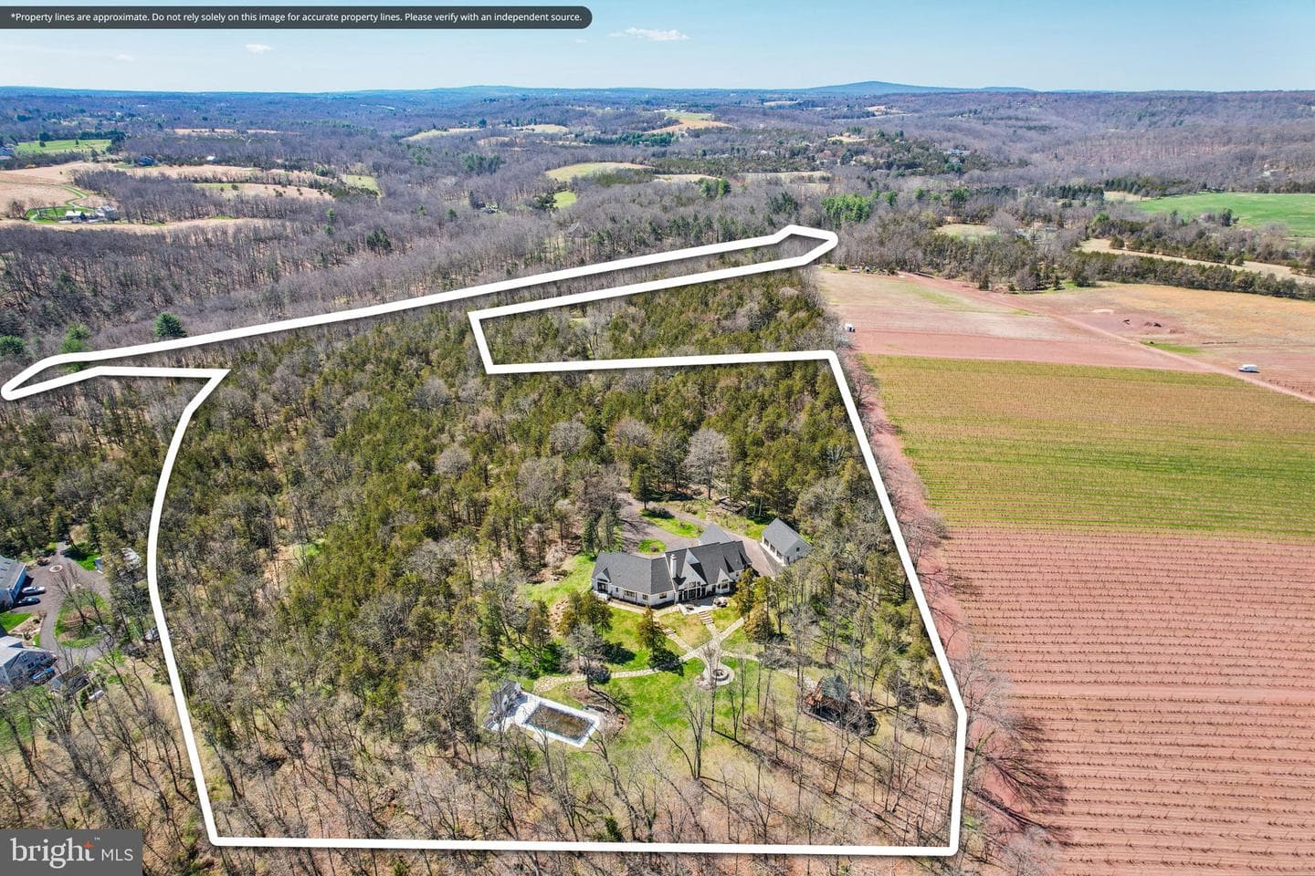 2 Cedar Lane photo 6