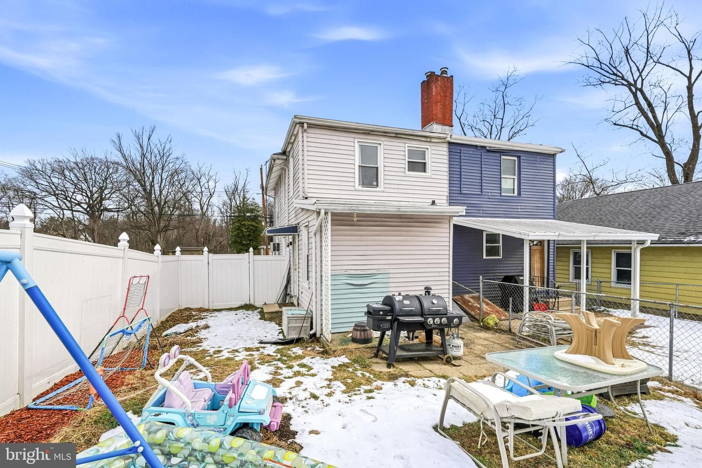 876 Williams Avenue photo 27