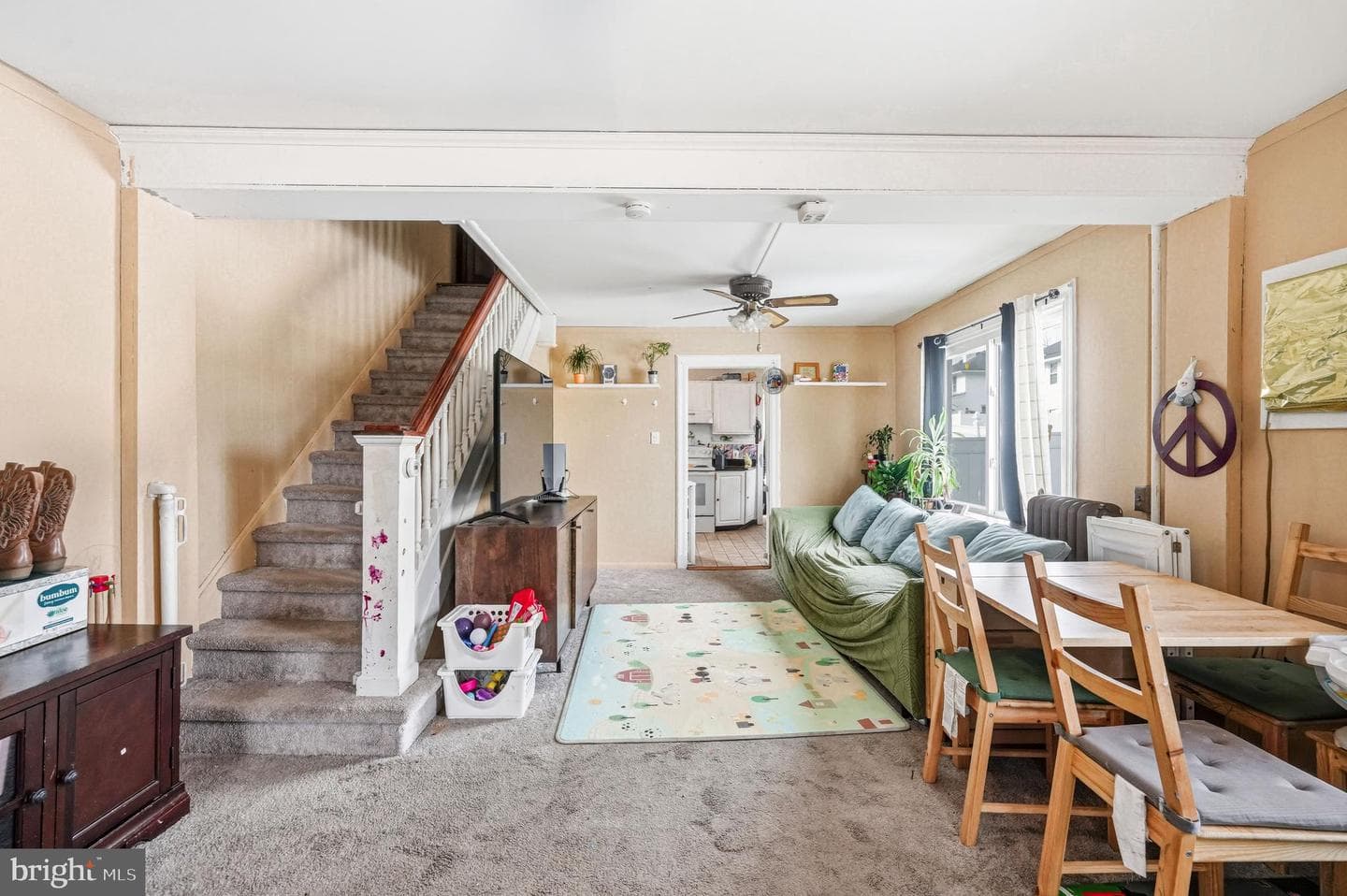 876 Williams Avenue photo 8