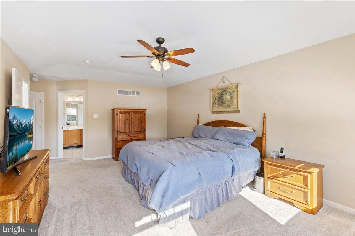 131 Nottingham Drive photo 34
