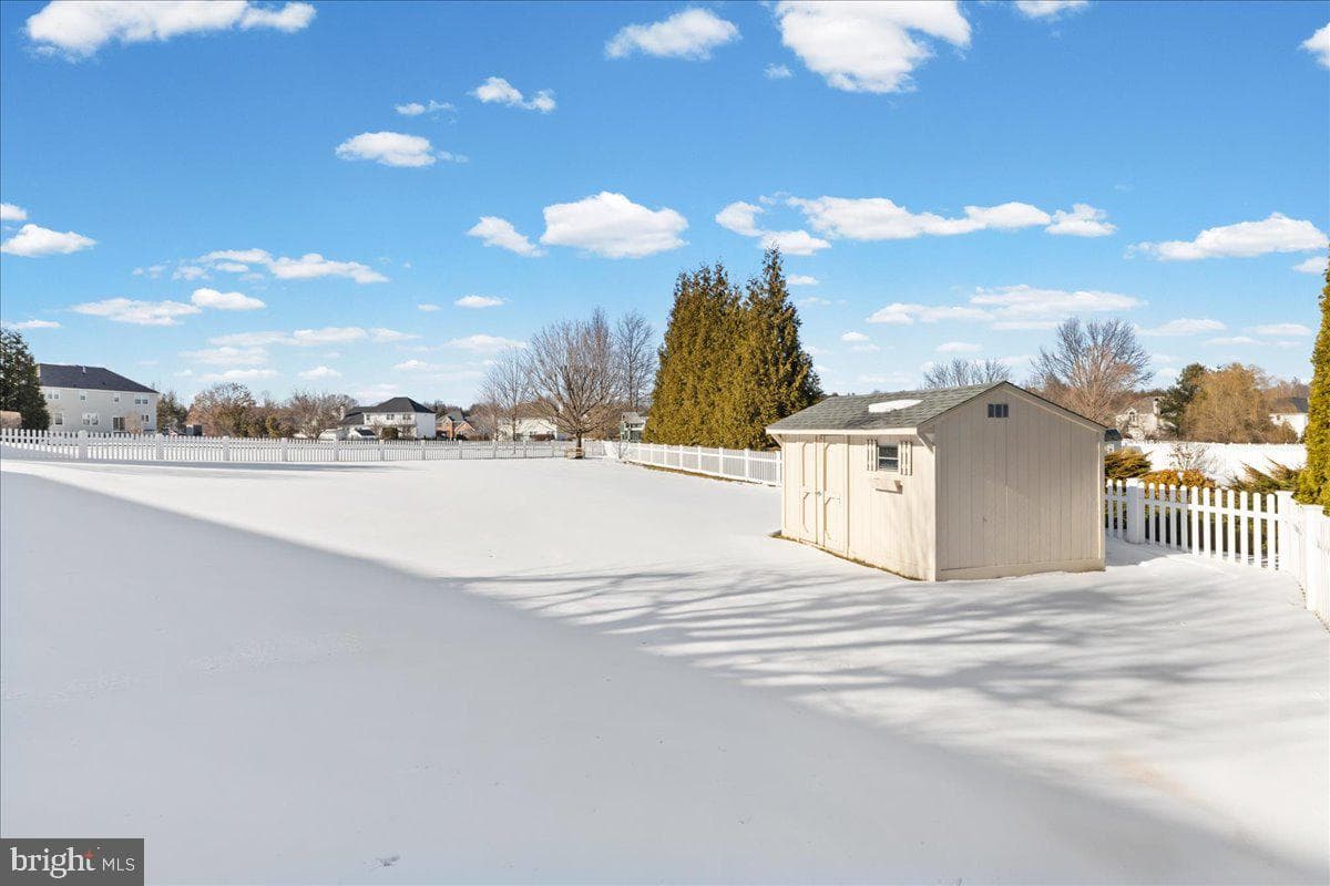 131 Nottingham Drive photo 48