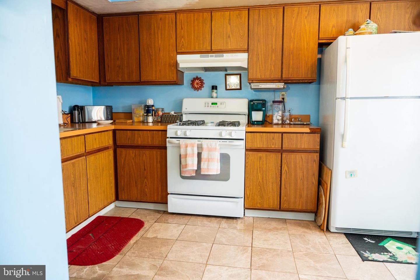 641 Whittier Drive photo 3