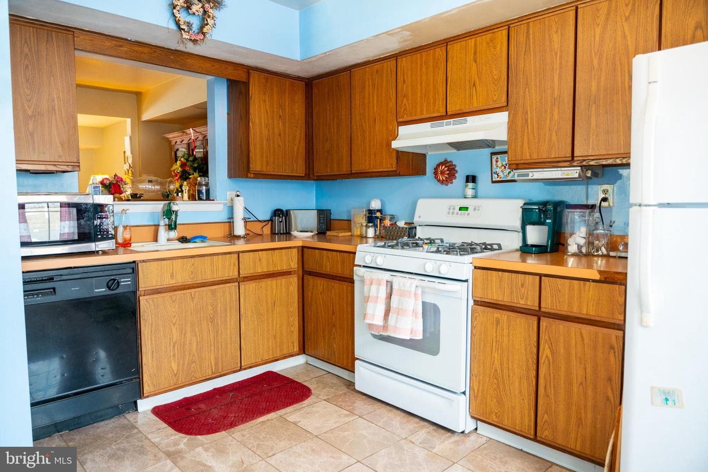 641 Whittier Drive photo 4