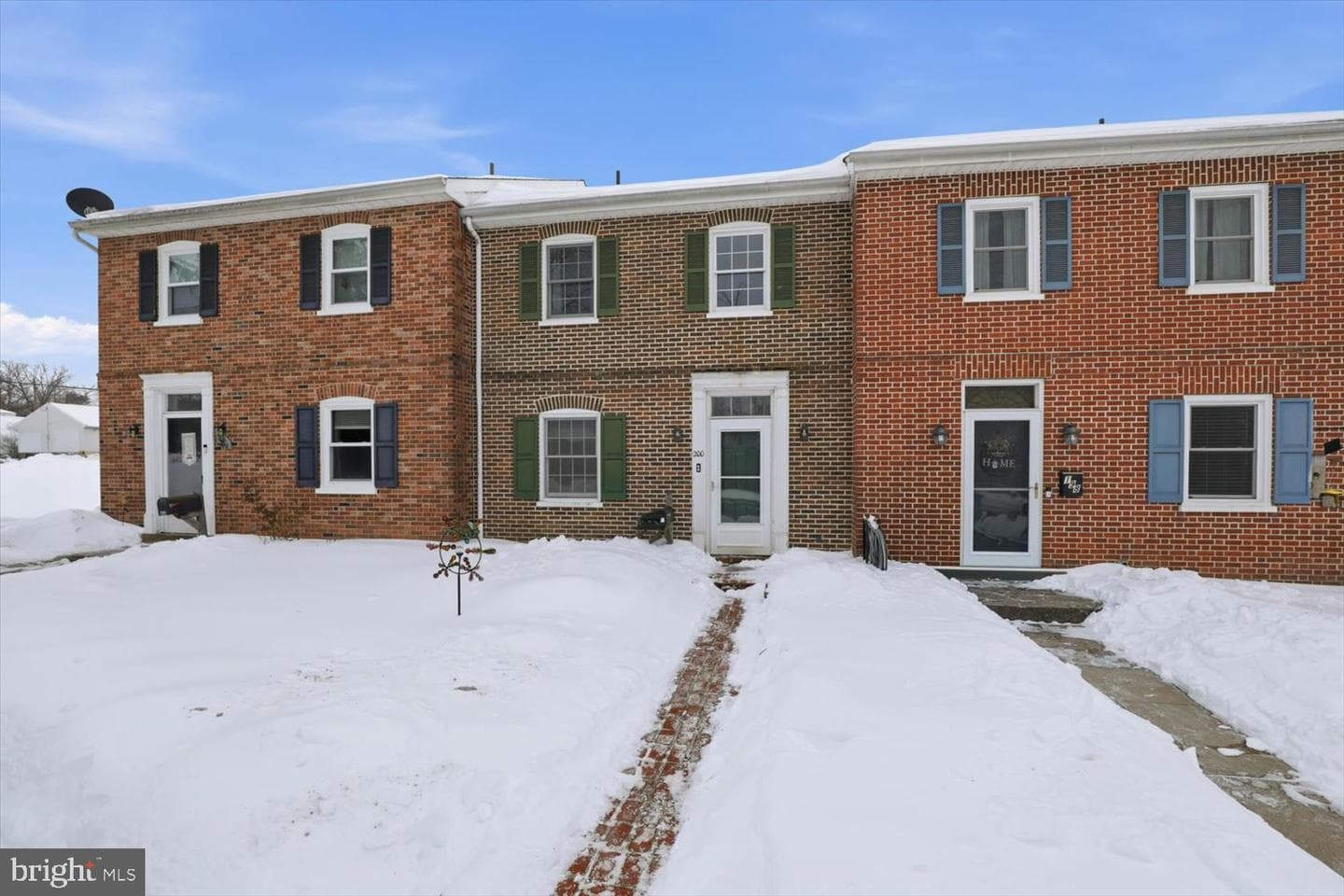 200 Hughes Avenue photo 3