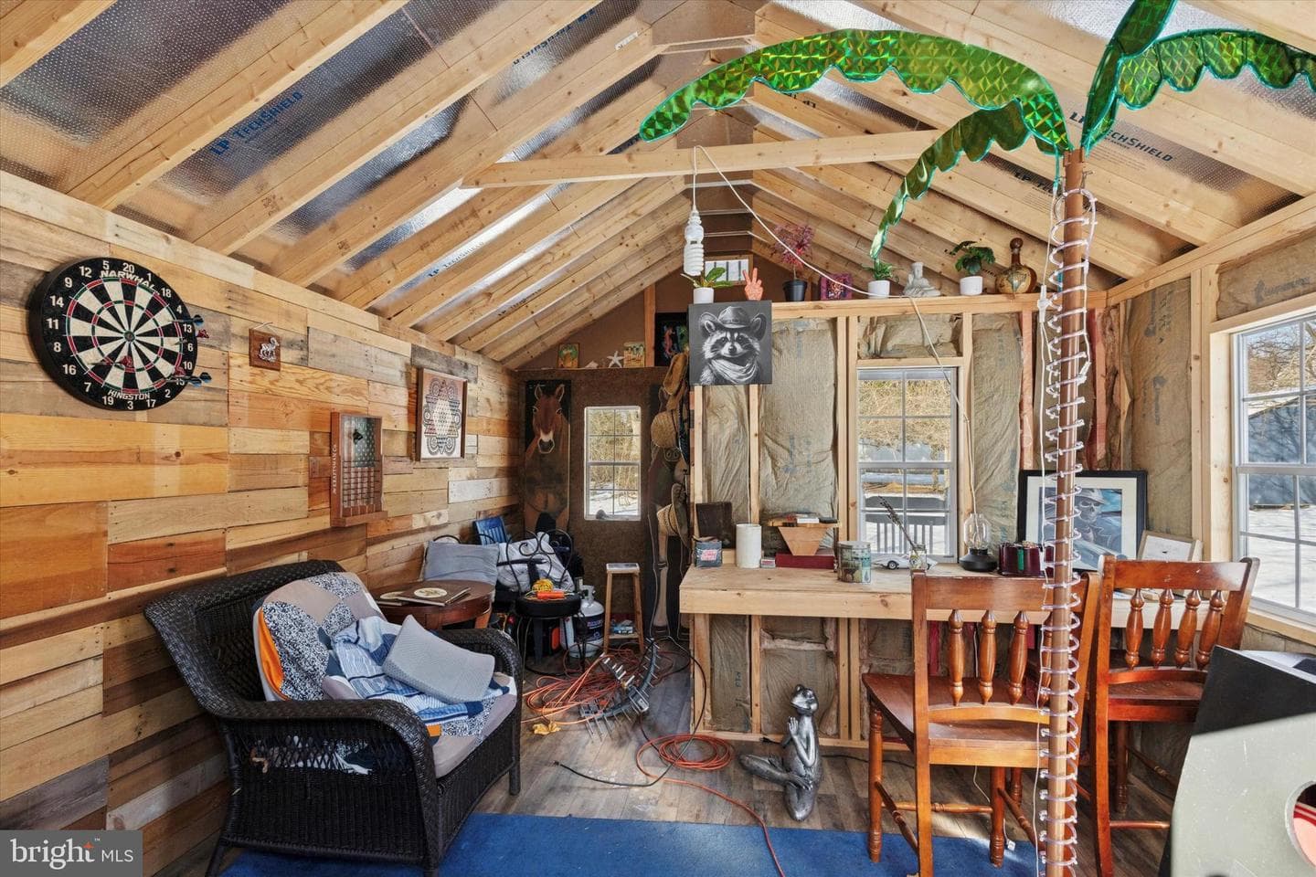 15 Maple Avenue photo 17