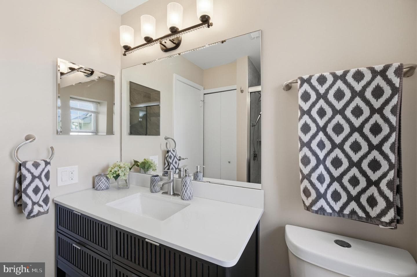 1812 Society Place photo 19